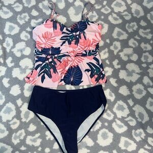 SHEIN size 1XL TANKINI